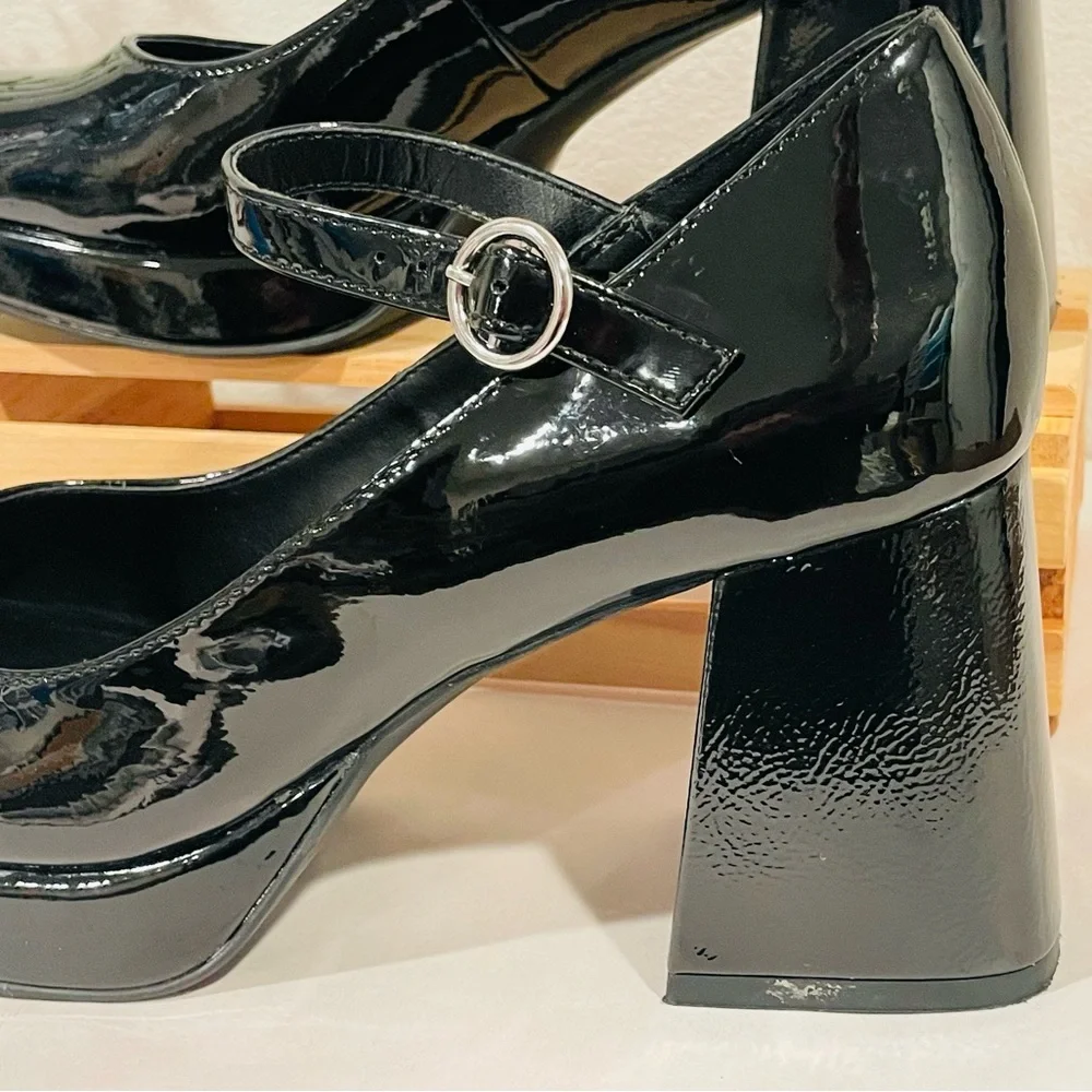Steve Madden “Tiffane” Black Platform Mary Janes Block Heel Square Toe Shoe EUC